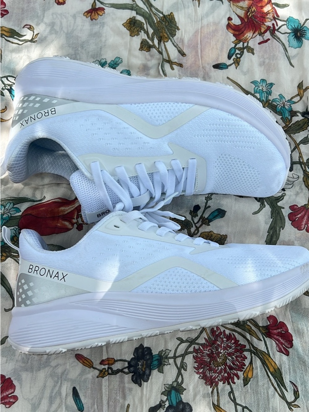 Bronx White Mesh Athletic Sneakers wide toe s 71 - Picture 5 of 6